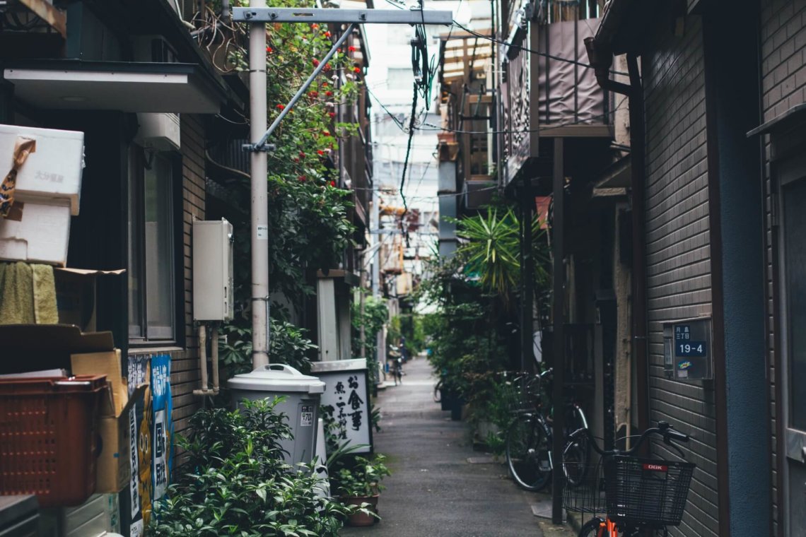Bicycle Tokyo backstreets Japan